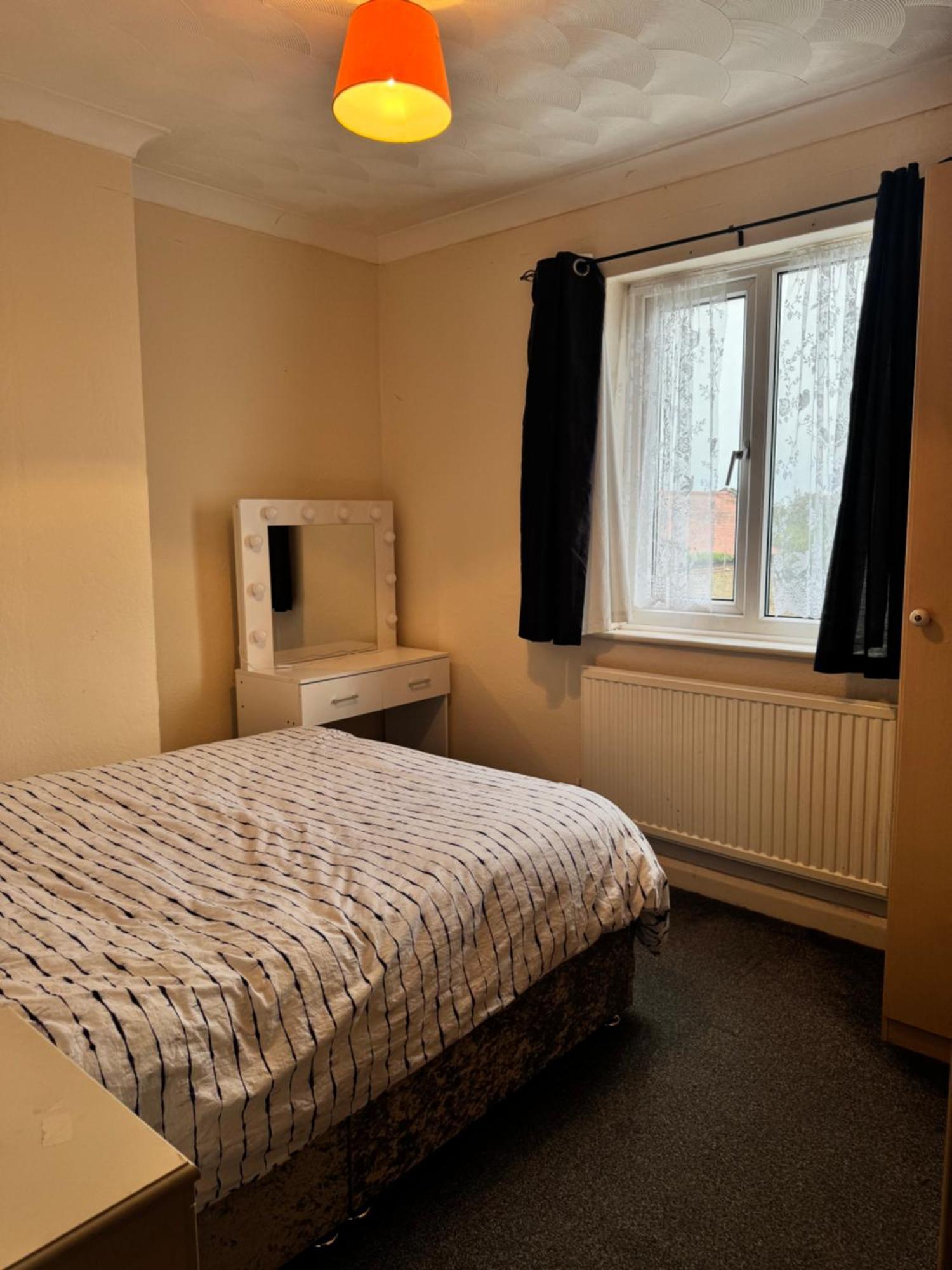 Jxb Homes - Lovely And Spacious Rooms Cliftonville エクステリア 写真